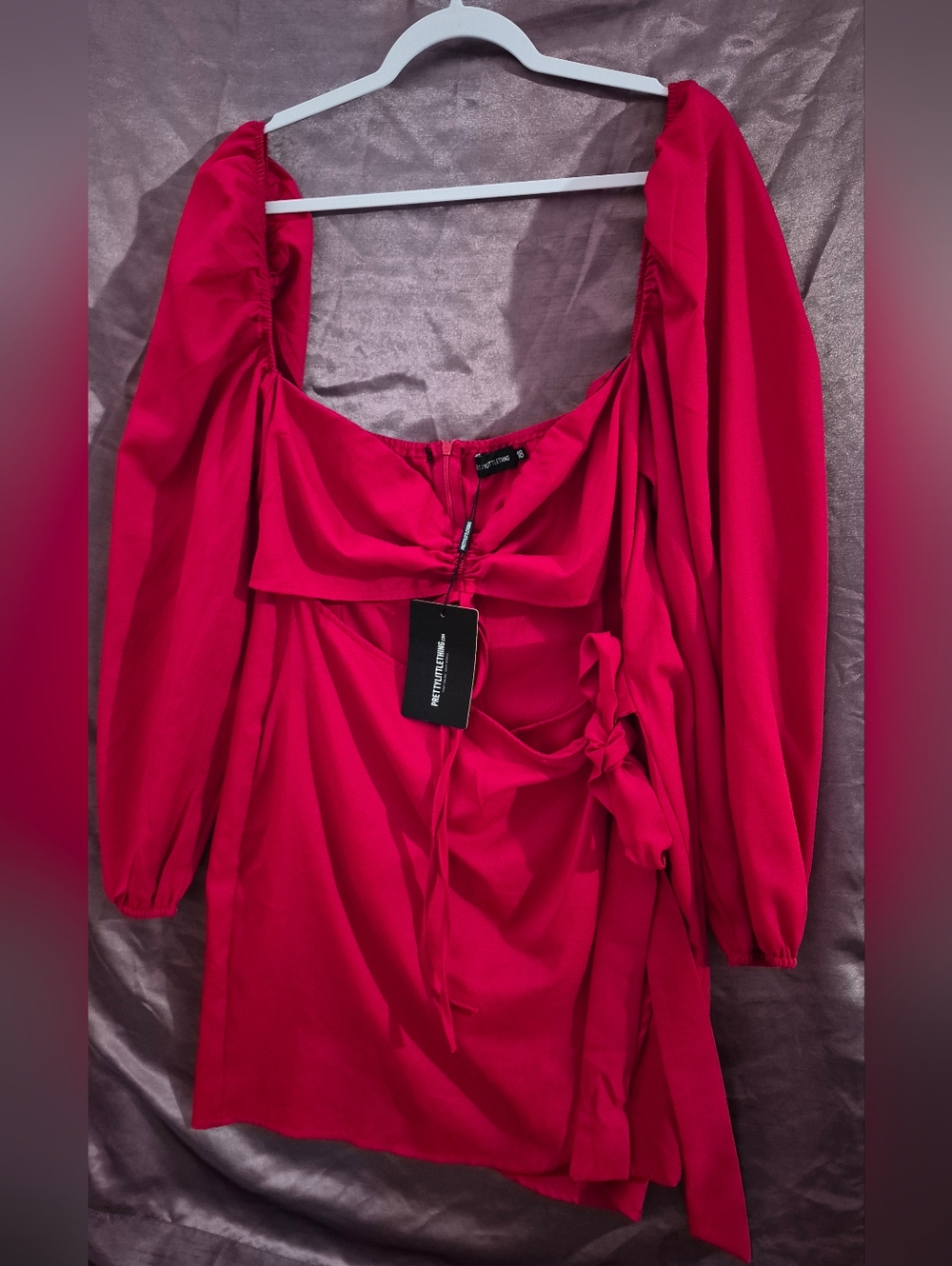 PLT Plus Red Bodycon Dress – Ruched Cut-Out with Balloon Sleeves SIZE 18